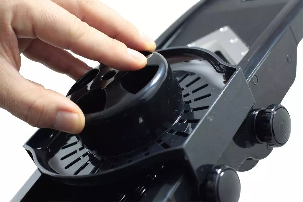 Hendi Gemüseschneider, V-Typ, 130x335x75 Mm 1 Hendi Gemüseschneider, V-Typ, 130x335x75 Mm