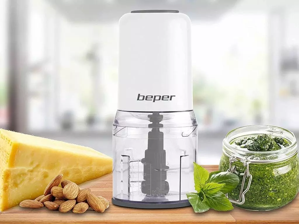 Null Beper BP.552 Universal-Zerkleinerer Mit Doppelter Klinge Für Gleichmäßiges Mahlen Und Zerkleinern 6 Null Beper BP.552 Universal-Zerkleinerer Mit Doppelter Klinge Für Gleichmäßiges Mahlen Und Zerkleinern – Bild 6