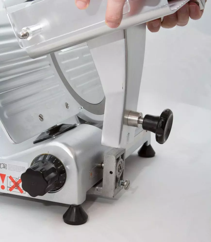 SARO 09 1605 Aufschnittmaschine Modell EVO PRO 250 Gastro Profi Küche Restaurant 4 SARO 09 1605 Aufschnittmaschine Modell EVO PRO 250 Gastro Profi Küche Restaurant – Bild 4